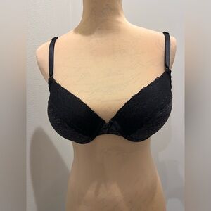 38C Smart & Sexy dark heather gray w black lace bra